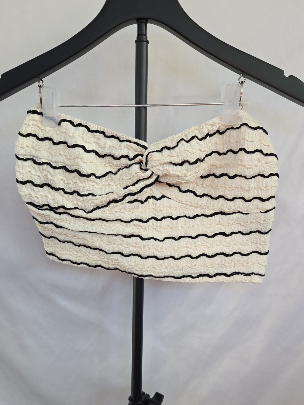 SHEIN Black & White Crinkle Knit Tube Top Size S
